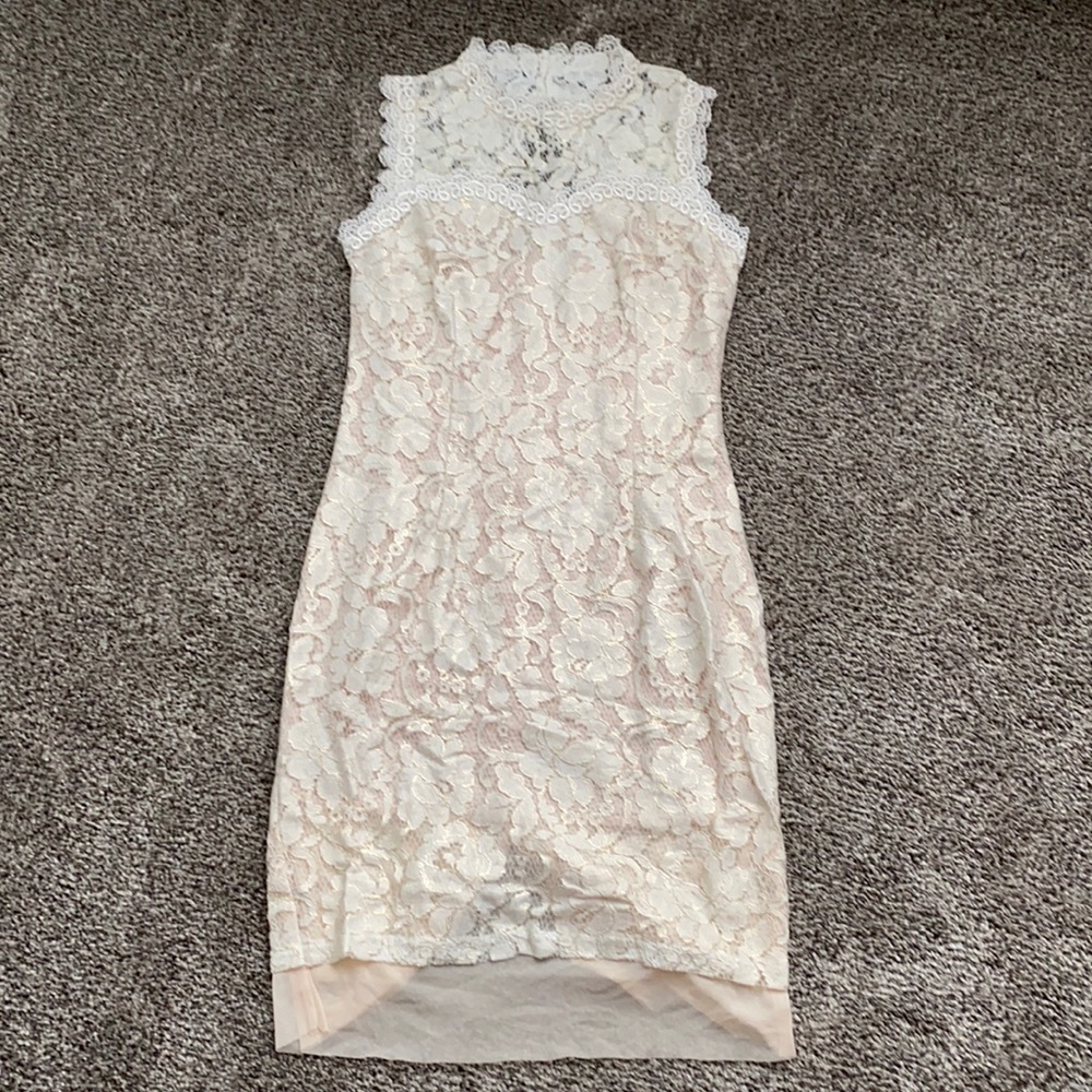 NWOT Soieblu lace dress